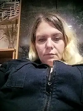 Snapshot of Lana-murr chatting on 29, 11, 2025 Lana-murr online show from 29, 11, 2025