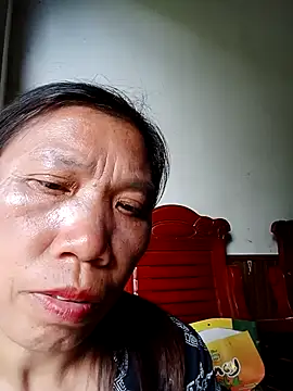 Snapshot of bella-la chatting on 13, 11, 2025 bella-la online show from 13, 11, 2025