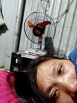 bella-la online show from 22, 12, 2025