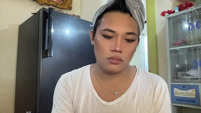 untouchable mia online show from 6, 1, 2026