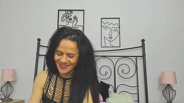 Snapshot of brianaflynt chatting on 3, 11, 2025 brianaflynt online show from 3, 11, 2025