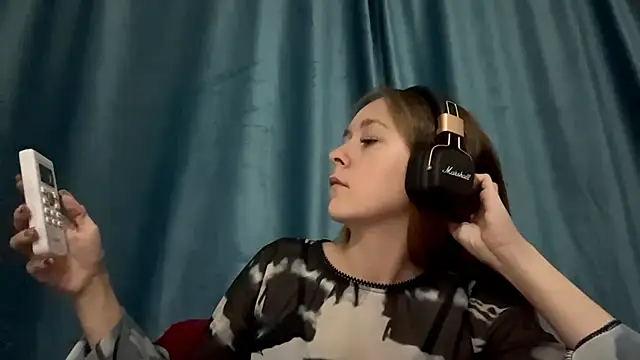 Snapshot of HOTBellakle chatting on 23, 11, 2025 HOTBellakle online show from 23, 11, 2025