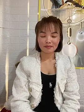 Snapshot of Night_owl111 chatting on 14, 12, 2025 Night owl111 online show from 14, 12, 2025