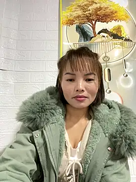 Snapshot of Night_owl111 chatting on 14, 12, 2025 Night owl111 online show from 14, 12, 2025