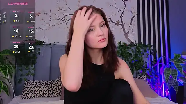 Sophie fawn online show from 27, 11, 2025