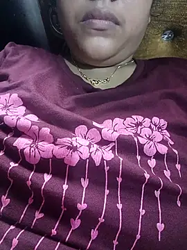 Snapshot of Israt_Riya_25 chatting on 29, 10, 2025 Israt Riya 25 online show from 29, 10, 2025