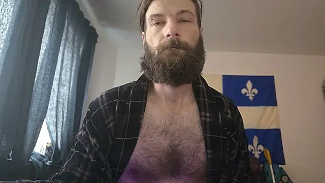 Snapshot of MilesSnow chatting on 31, 10, 2025 MilesSnow online show from 31, 10, 2025