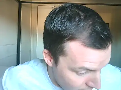 Snapshot of scotsman202513 chatting on 17, 11, 2025 scotsman202513 online show from 17, 11, 2025