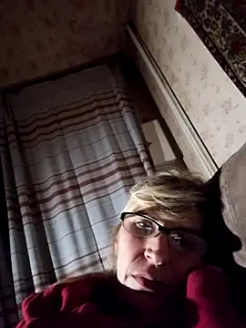 Snapshot of Georgette466 chatting on 12, 11, 2025 Georgette466 online show from 12, 11, 2025