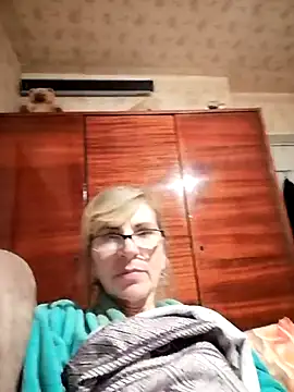 Snapshot of Georgette466 chatting on 14, 11, 2025 Georgette466 online show from 14, 11, 2025