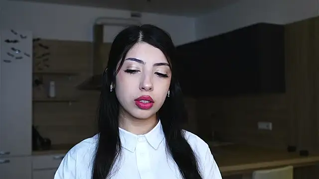 Snapshot of TonjaNeace chatting on 9, 11, 2025 TonjaNeace online show from 9, 11, 2025