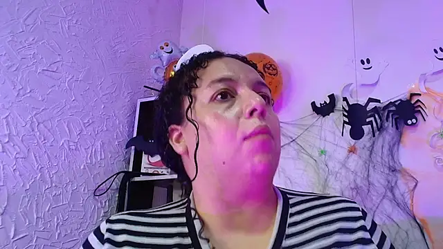 Natasha Amber online show from 30, 10, 2025