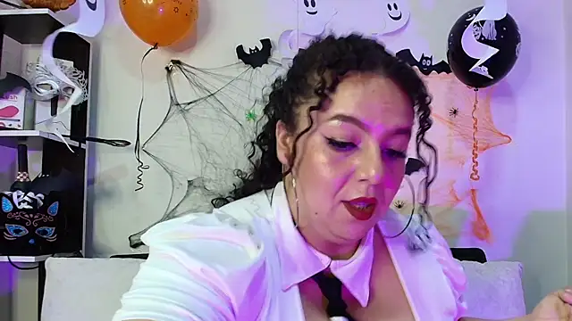 Natasha Amber online show from 31, 10, 2025