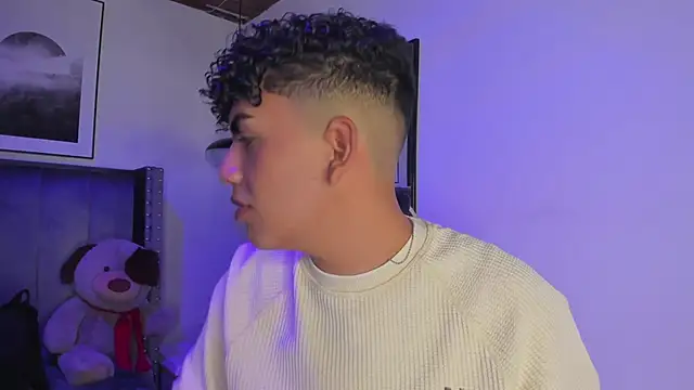 Snapshot of Niick_Twiink chatting on 30, 10, 2025 Niick Twiink online show from 30, 10, 2025