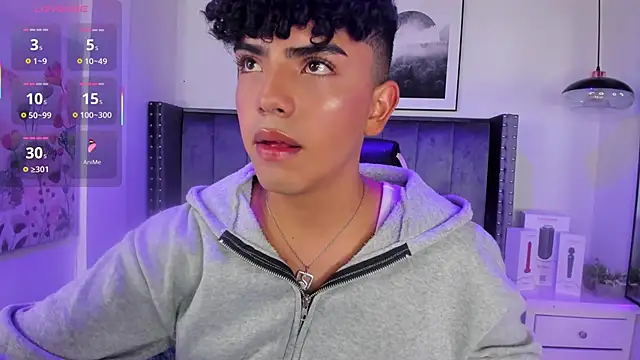 Snapshot of Niick_Twiink chatting on 24, 11, 2025 Niick Twiink online show from 24, 11, 2025