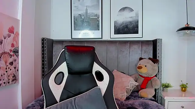 Snapshot of Niick_Twiink chatting on 2, 12, 2025 Niick Twiink online show from 2, 12, 2025