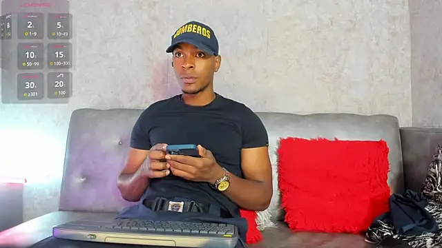 Snapshot of for_itan chatting on 4, 11, 2025 for itan online show from 4, 11, 2025