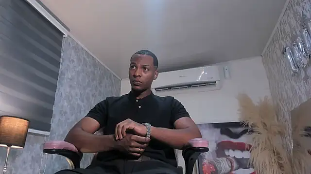 Snapshot of for_itan chatting on 15, 11, 2025 for itan online show from 15, 11, 2025