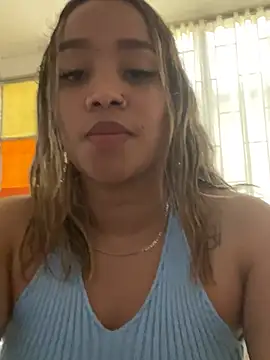 AriVelvet online show from 2, 2, 2026