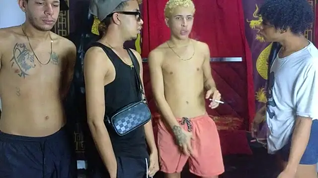 Snapshot of Scoundrel_Room chatting on 16, 11, 2025 Scoundrel Room online show from 16, 11, 2025