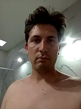 Snapshot of calitox1995 chatting on 28, 10, 2025 calitox1995 online show from 28, 10, 2025