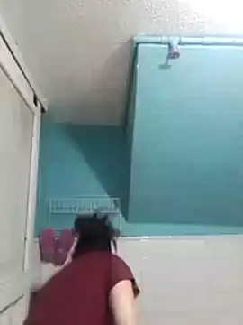 Snapshot of Adelgey-Michell chatting on 29, 11, 2025 Adelgey-Michell online show from 29, 11, 2025