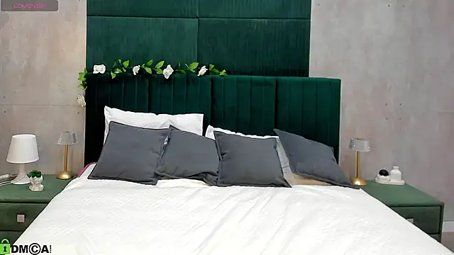 Snapshot of Melanie_Ryer chatting on 21, 11, 2025 Melanie Ryer online show from 21, 11, 2025