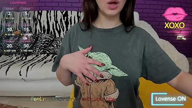 Snapshot of GlowMimi chatting on 14, 3, 2026 GlowMimi online show from 14, 3, 2026