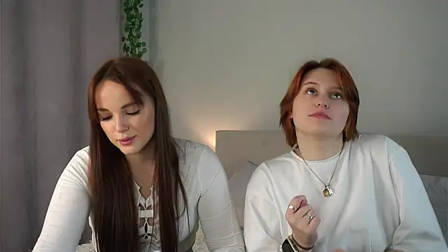 Snapshot of AnnamariaVansteenwyk chatting on 30, 10, 2025 AnnamariaVansteenwyk online show from 30, 10, 2025