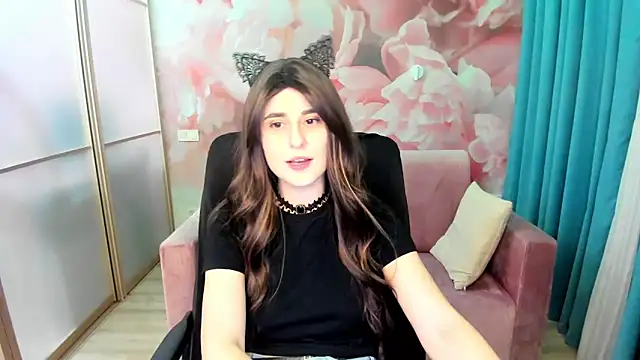 Snapshot of DemmyRose chatting on 3, 12, 2025 DemmyRose online show from 3, 12, 2025