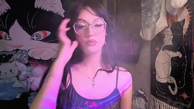 Snapshot of RavennaCrow chatting on 3, 12, 2025 RavennaCrow online show from 3, 12, 2025