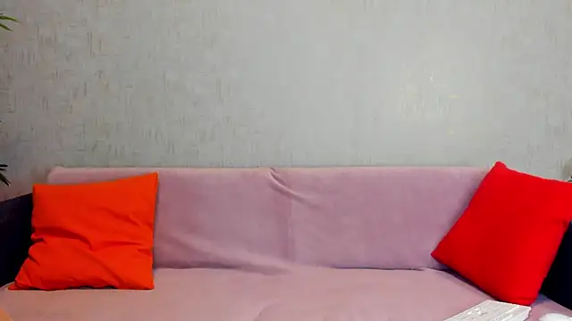 RebbeccaRay online show from 5, 11, 2025