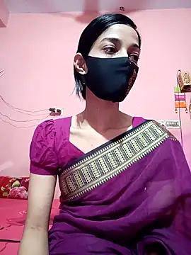 Green LaDY66 online show from 8, 4, 2026