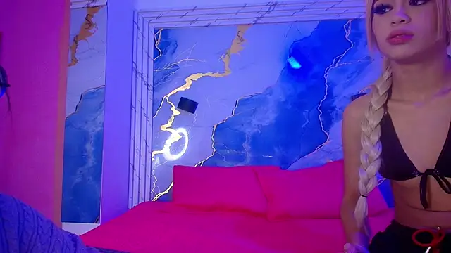 Snapshot of Girls_from_medellin chatting on 25, 11, 2025 Girls from medellin online show from 25, 11, 2025