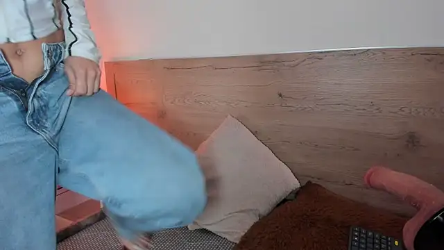 Julietta01 online show from 17, 1, 2026