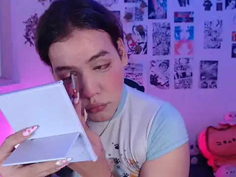 Snapshot of reiko_doll chatting on 15, 12, 2025 reiko doll online show from 15, 12, 2025