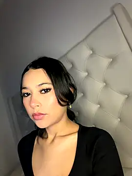 isabella-montes online show from 21, 11, 2025