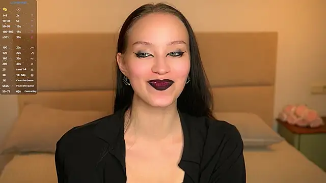 Snapshot of VetaManhardt chatting on 21, 11, 2025 VetaManhardt online show from 21, 11, 2025