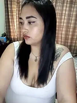 Snapshot of SherryMonroe chatting on 5, 11, 2025 SherryMonroe online show from 5, 11, 2025