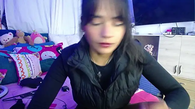 Snapshot of Samara_Homescapes chatting on 11, 11, 2025 Samara Homescapes online show from 11, 11, 2025