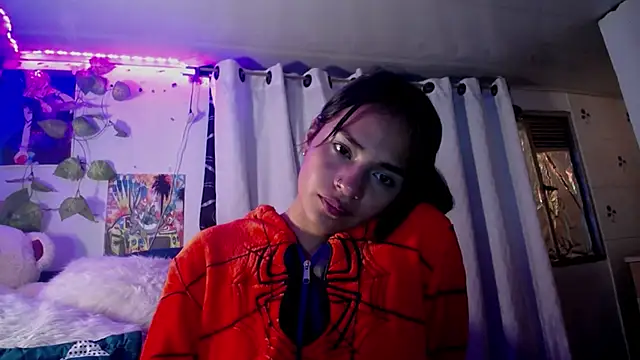 Snapshot of Samara_Homescapes chatting on 1, 12, 2025 Samara Homescapes online show from 1, 12, 2025