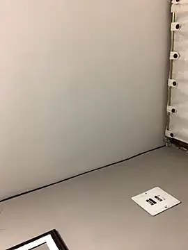 Snapshot of Naomip chatting on 2, 11, 2025 Naomip online show from 2, 11, 2025