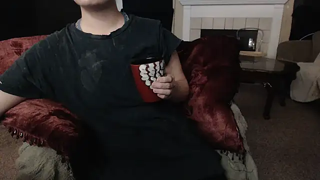 Snapshot of Skyl31 chatting on 3, 11, 2025 Skyl31 online show from 3, 11, 2025