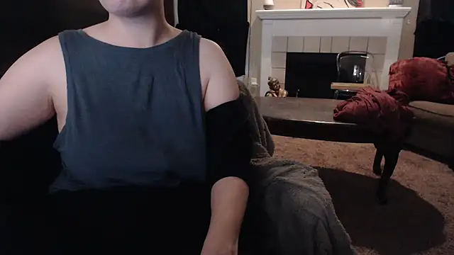 Snapshot of Skyl31 chatting on 8, 11, 2025 Skyl31 online show from 8, 11, 2025