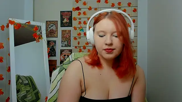 Snapshot of FoxPlayXX chatting on 21, 11, 2025 FoxPlayXX online show from 21, 11, 2025