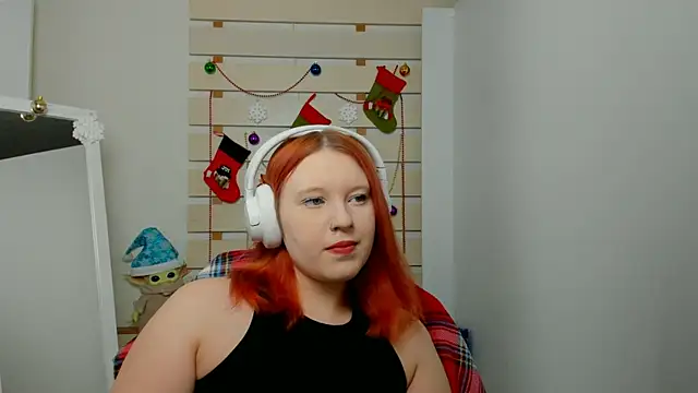 Snapshot of FoxPlayXX chatting on 30, 11, 2025 FoxPlayXX online show from 30, 11, 2025