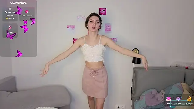 LauraYoungg online show from 20, 3, 2026