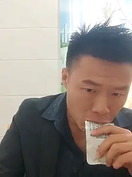 Snapshot of tian7788 chatting on 4, 11, 2025 tian7788 online show from 4, 11, 2025