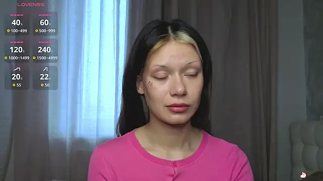 BrandiFraise online show from 7, 11, 2025