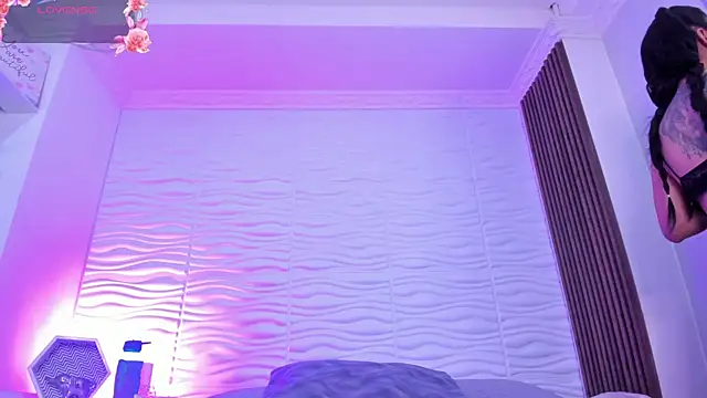 AudreyHayworth online show from 28, 11, 2025